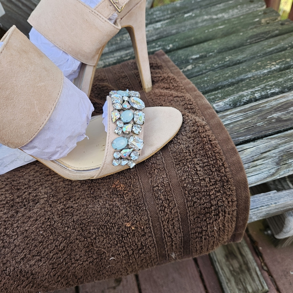 Jessica Simpson high heels - Picture 4 of 5